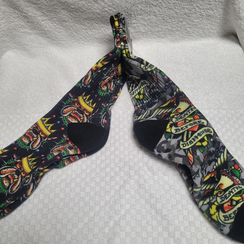 Ed Hardy Black Multicolor Socks 2 Pair Dog Heart Skull Gothic